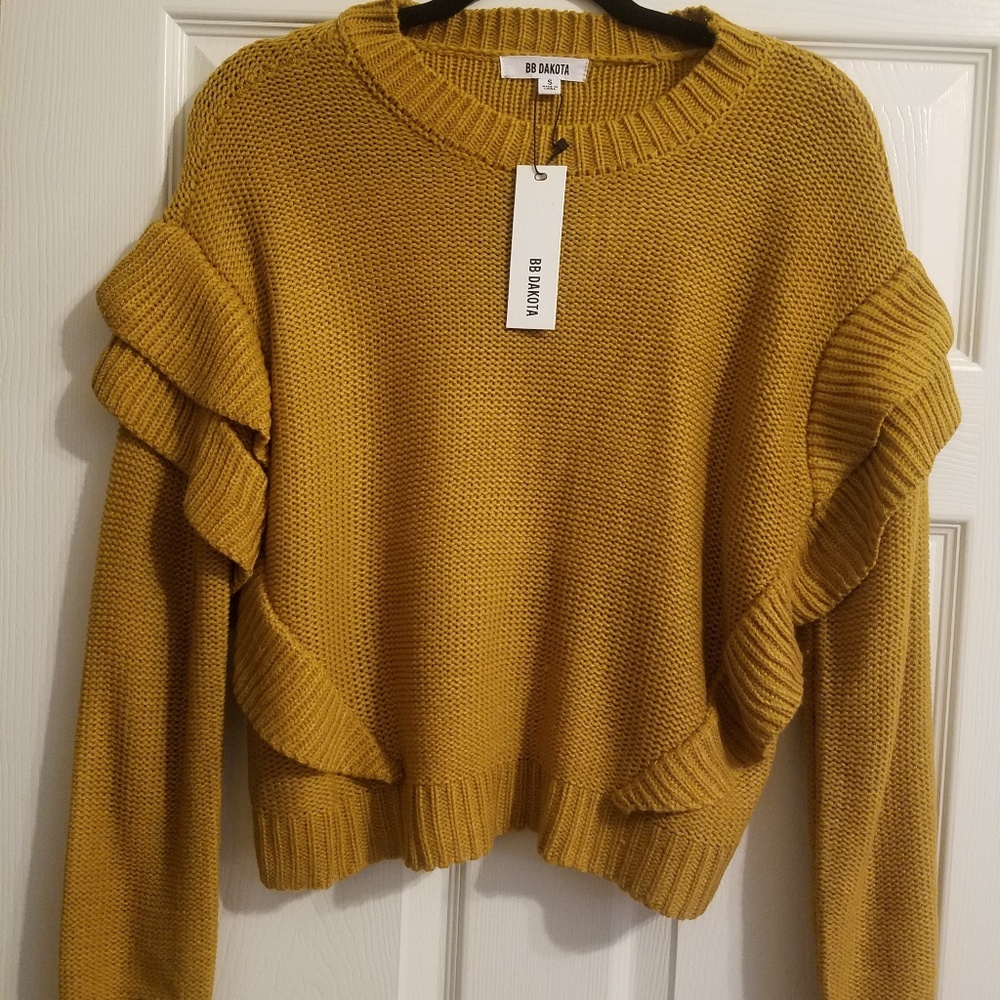 BB Dakota mustard sweater